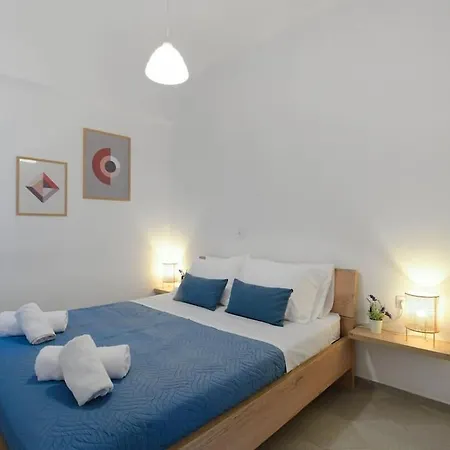 Cozy Deco - *